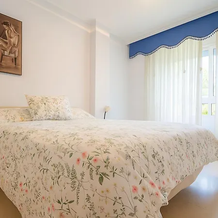 Aparment Neptuno- Located On The Promenade A Few Metres From The Beach. אסטפונה