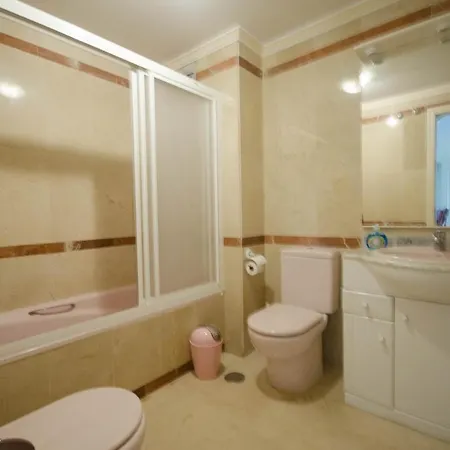 Aparment Neptuno- Located On The Promenade A Few Metres From The Beach. * Estepona