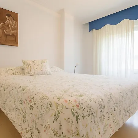 Aparment Neptuno- Located On The Promenade A Few Metres From The Beach. Appartement *