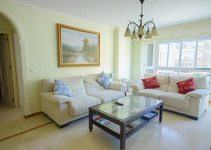 Aparment Neptuno- Located On The Promenade A Few Metres From The Beach.