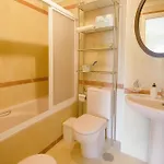 Aparment Neptuno- Located On The Promenade A Few Metres From The Beach.
