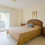 Aparment Neptuno- Located On The Promenade A Few Metres From The Beach. *