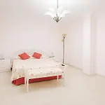 Appartement Aparment Neptuno- Located On The Promenade A Few Metres From The Beach. *