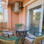 Aparment Neptuno- Located On The Promenade A Few Metres From The Beach. Estepona