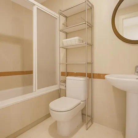 Aparment Neptuno- Located On The Promenade A Few Metres From The Beach. Apartman